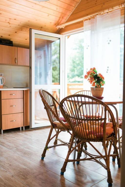 Zamsowka Villa Guciow Ngoại thất bức ảnh