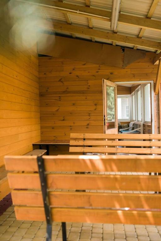 Zamsowka Villa Guciow Ngoại thất bức ảnh